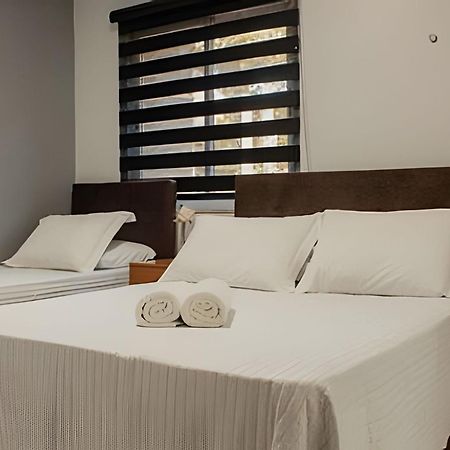 Solife Espaço Amplo com Piscina em Foz do Iguaçu Exterior foto
