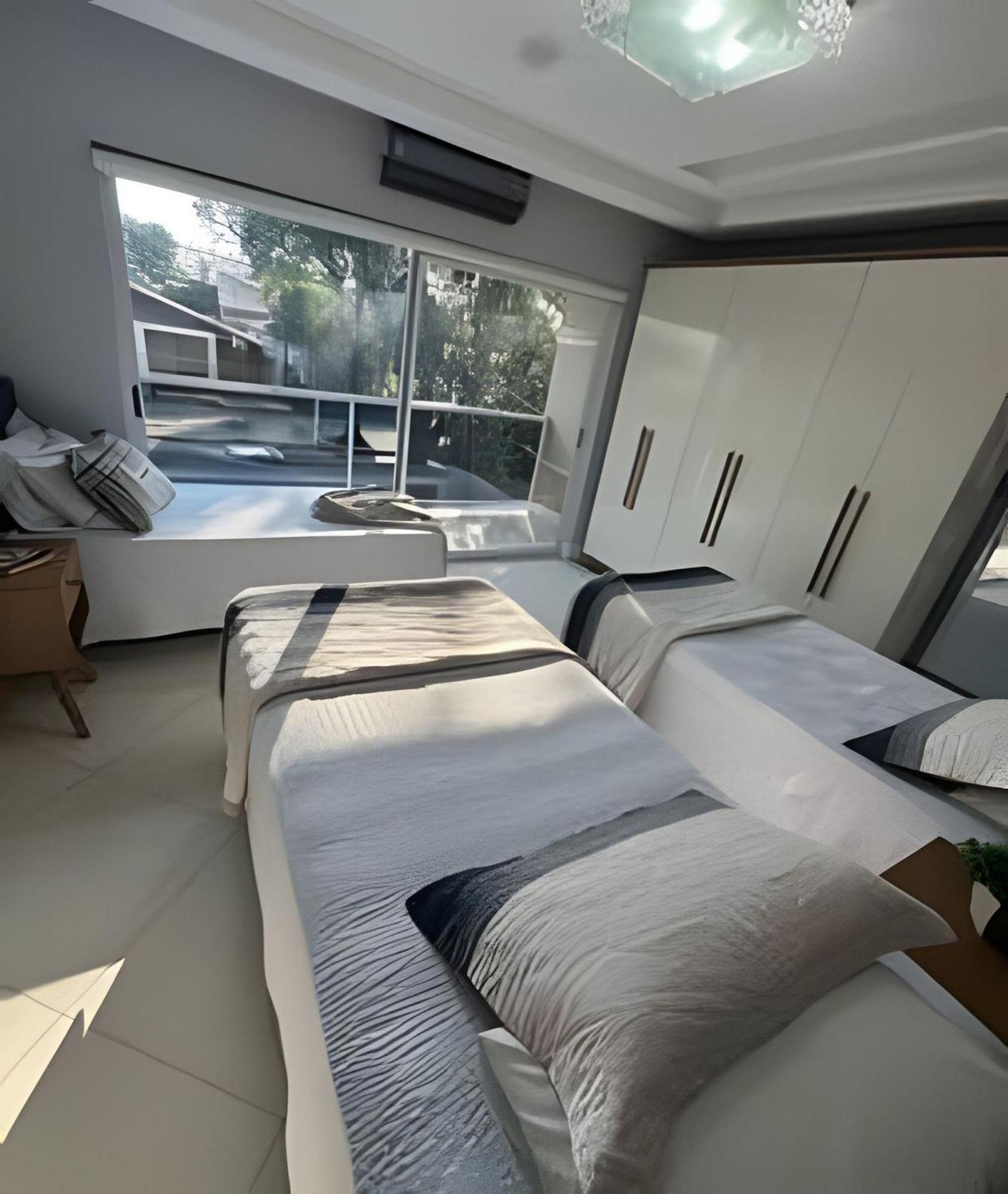 Solife Espaço Amplo com Piscina em Foz do Iguaçu Exterior foto