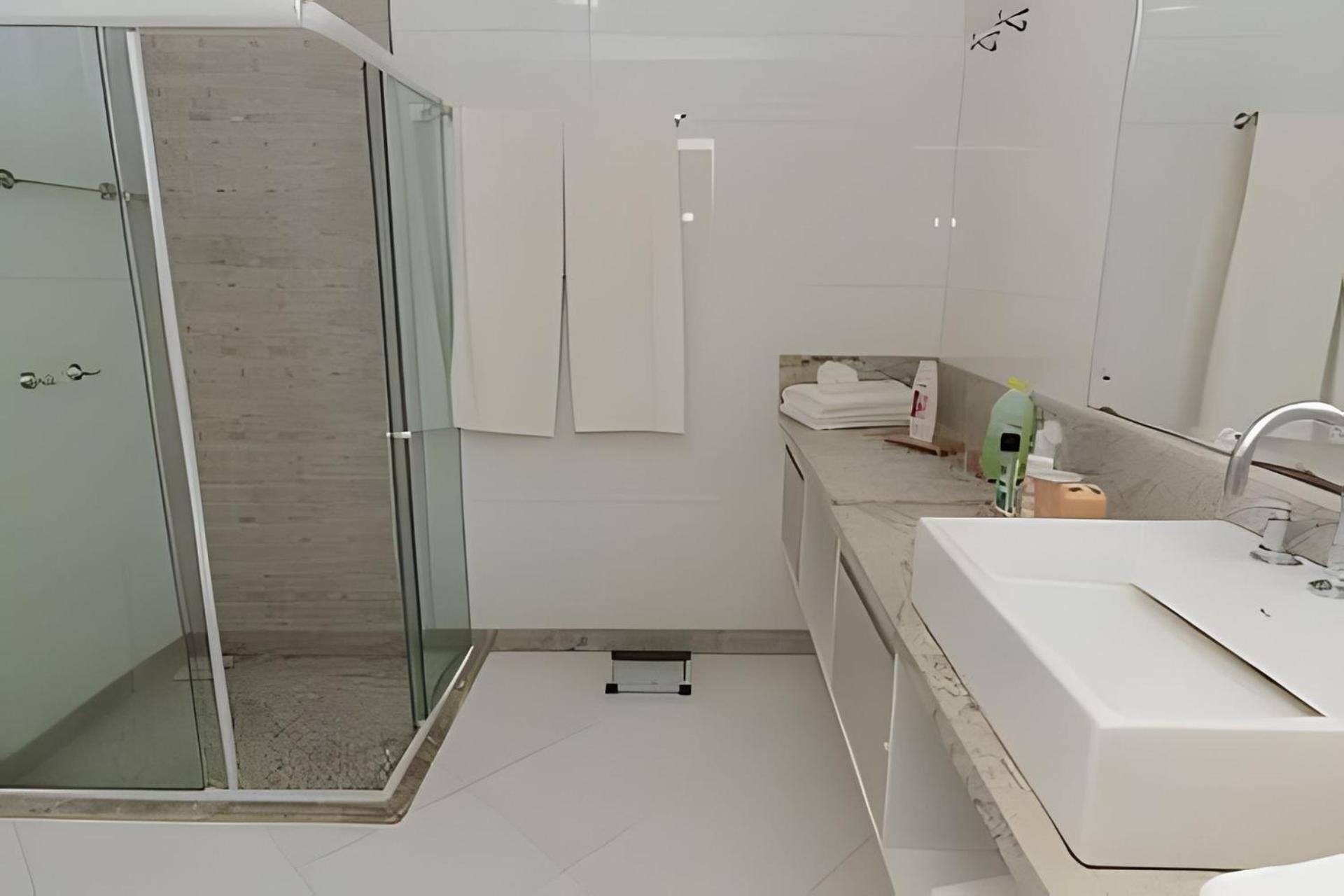 Solife Espaço Amplo com Piscina em Foz do Iguaçu Exterior foto
